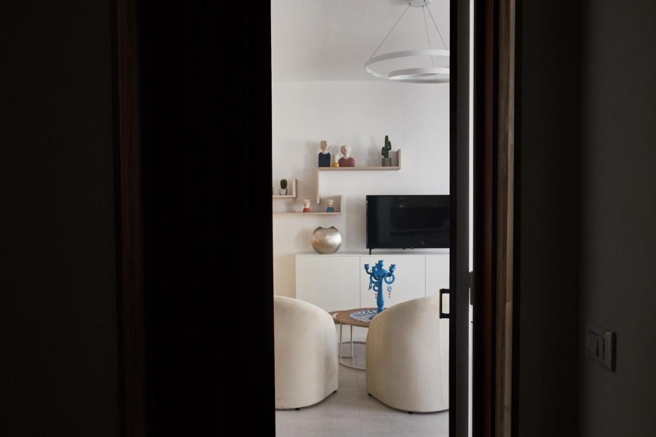 Equorum Delicious Suite - Ostuni Centro ภายนอก รูปภาพ